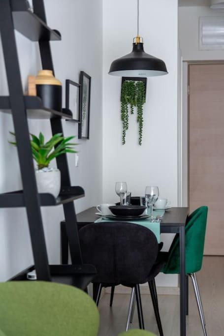 Intimate Ground-floor Hideaway - 011 * Budapeste